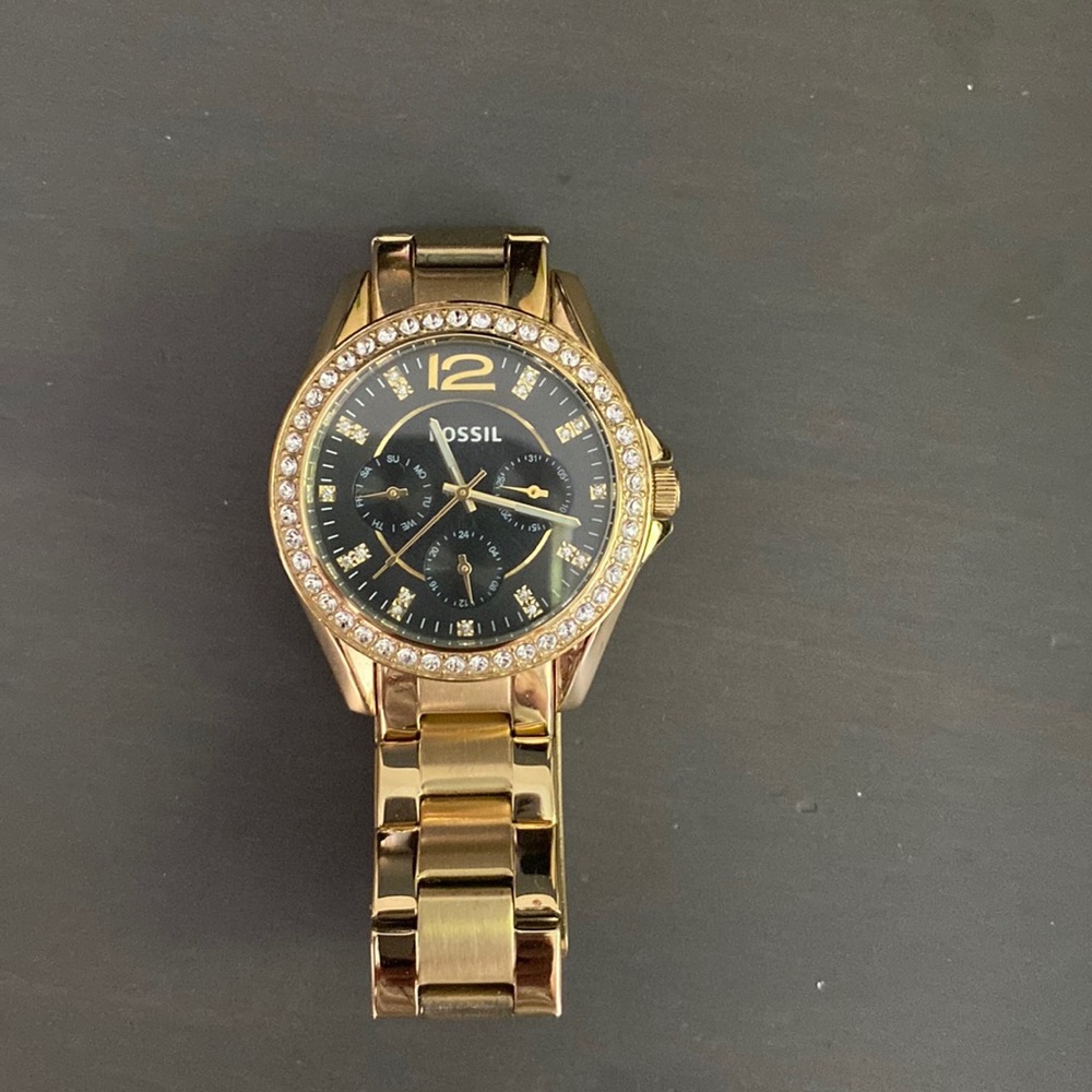 Gold Riley Fossil watch